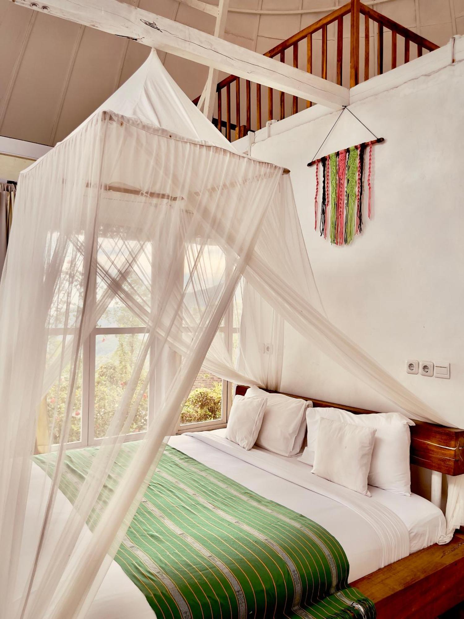 Hotel Manulalu Jungle Bajawa Exterior foto