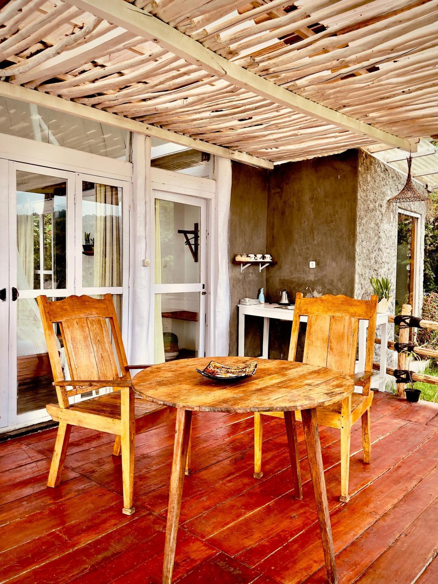 Hotel Manulalu Jungle Bajawa Exterior foto