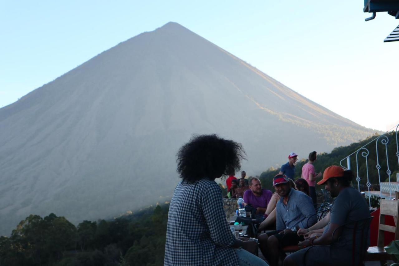 Hotel Manulalu Jungle Bajawa Exterior foto